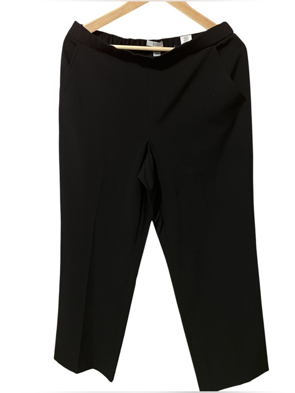 Croft &Borrow Women’s Black Classic  Pants SZ 10 Short